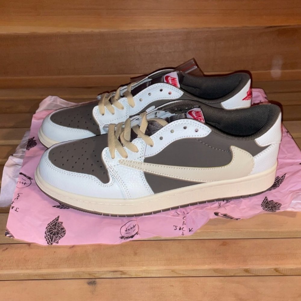 Travis Scott Reverse Mocha